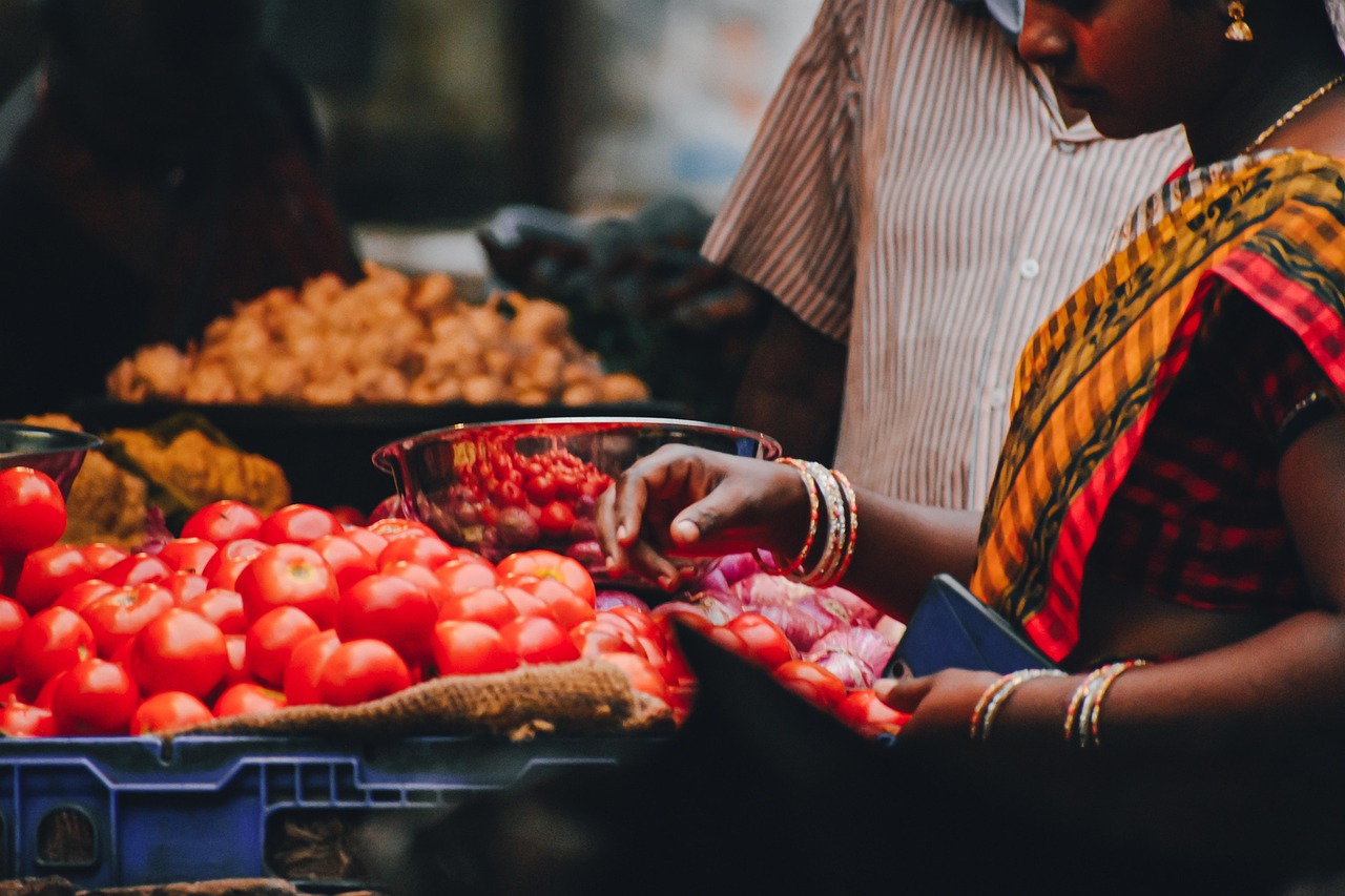 le positionnement sur le marché consiste à définir la place unique qu'une marque ou un produit occupe dans l'esprit des consommateurs par rapport à ses concurrents.